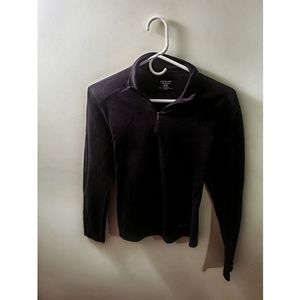 Black Longsleeve Workout Shirt Medium